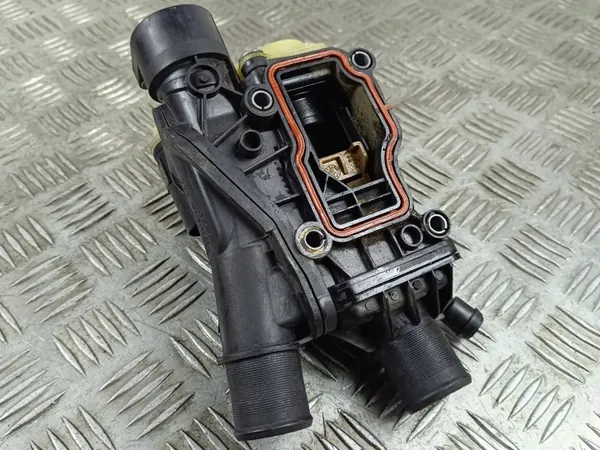 Thermostatgehäuse OEM 13032018 für DS 7 Crossback image 6