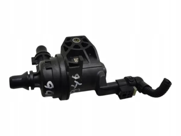 OEM 9896405 apuvesipumppu BMW 2 Active Tourerille image 2