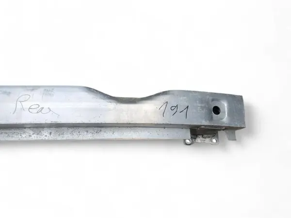 Takapuskurin palkki OEM 4G8807309B Audi A7 Sportback image 4