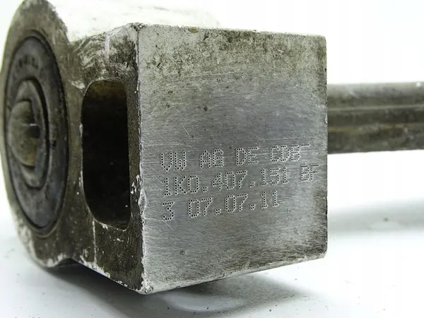 Braccio di controllo anteriore sinistro Audi A3 8P Leon II image 4