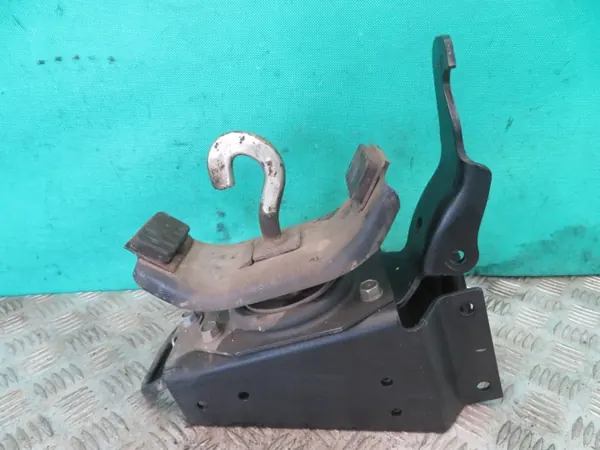 OEM UCHWYT MOCOWANIE PODUSZKA KABINY LEWA MITSUBISHI CANTER FUSO 3.0 21R image 3