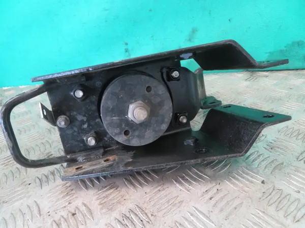 OEM UCHWYT MOCOWANIE PODUSZKA KABINY LEWA MITSUBISHI CANTER FUSO 3.0 21R image 6