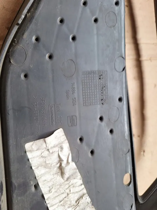 Griglia Paraurti Destro SEAT LEON III image 3