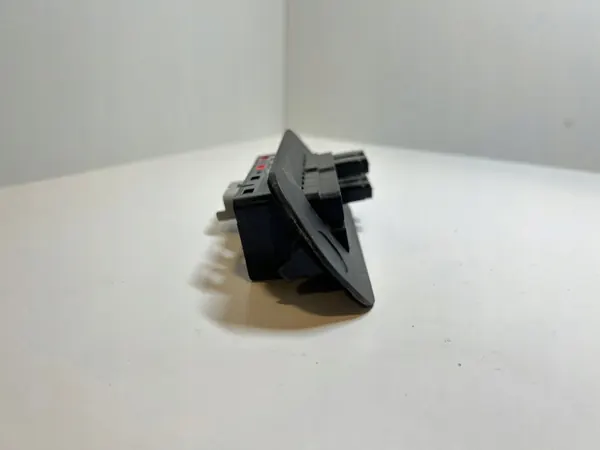 OEM 8200428700D Sid-/skjutdörr tätning Mercedes Citan image 4