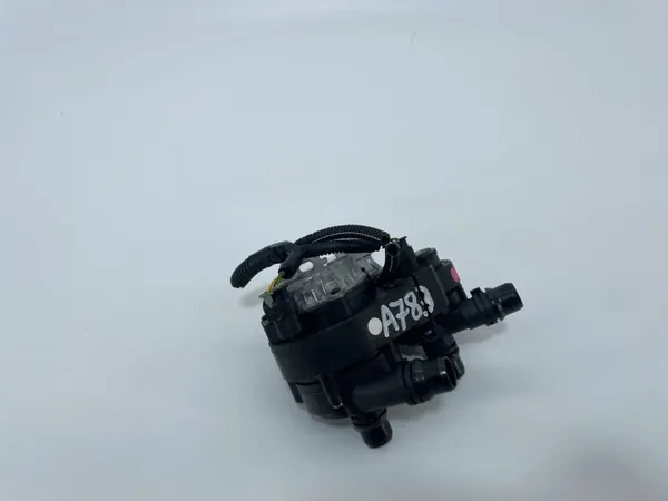 Pompe à eau OEM 9818813480 pour Peugeot, Citroen, Opel image 2