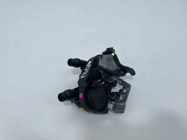 Pompe à eau OEM 9818813480 pour Peugeot, Citroen, Opel image 3