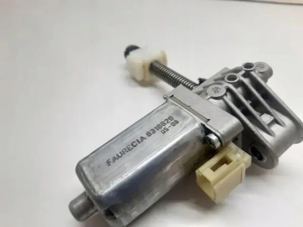 Motor banco dianteiro esquerdo OEM 8316629 BMW Série 7 image 3