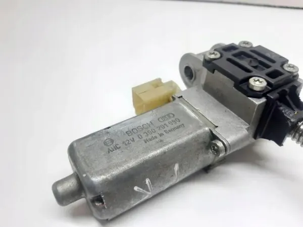 Motor banco dianteiro esquerdo OEM 8316629 BMW Série 7 image 4