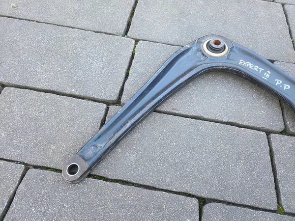 Braccio di Controllo Anteriore Destro Citroen Jumpy III Peugeot Expert III image 3