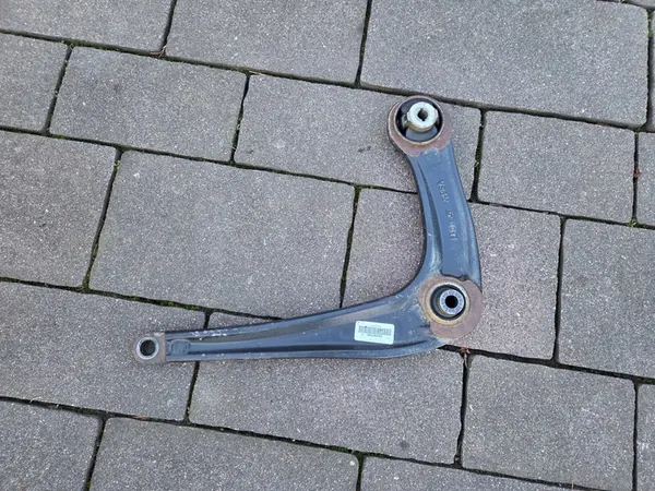 Braccio di Controllo Anteriore Destro Citroen Jumpy III Peugeot Expert III image 4