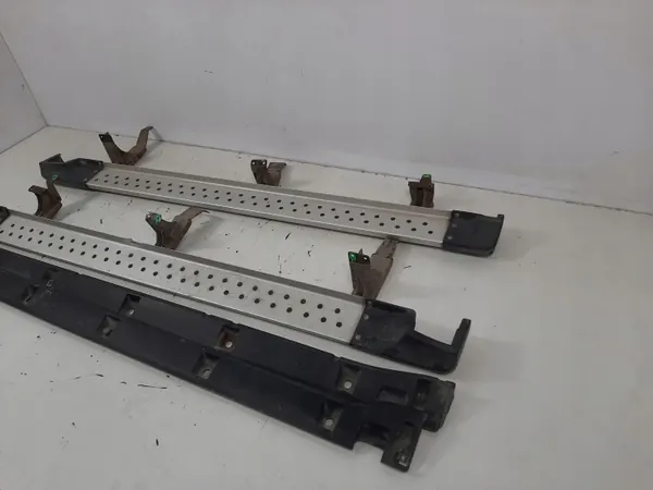 OEM 77651-65J0 sidosteg för Suzuki Grand Vitara II image 3