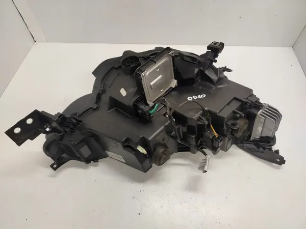 Renault Megane IV Full Led vasen lamppu OEM 260604423R image 3