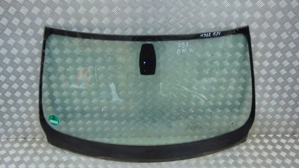 BMW W938 Frontscheibe mit Sensoren - Gebraucht image 2