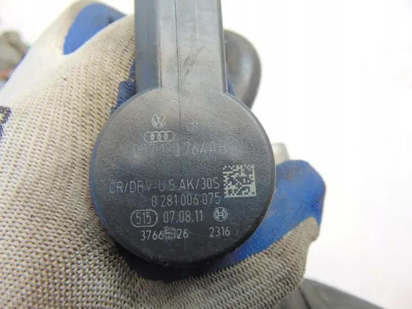 Sensor de riel de inyección OEM 03L130089J VW Tiguan image 4