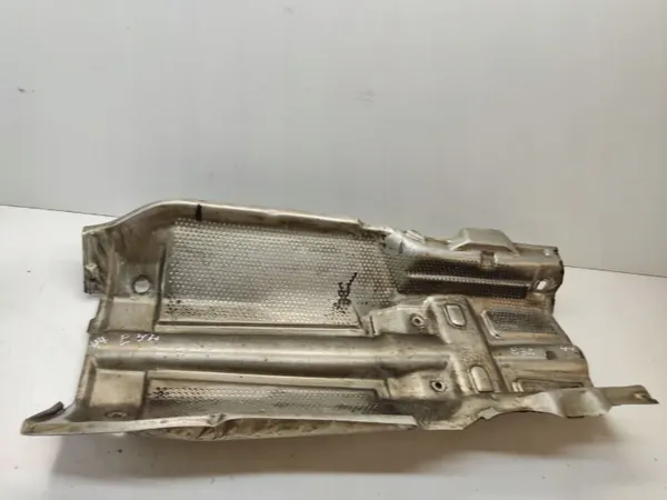 BMW OE 8169638 Abgashitzschild für 7er E32 image 3