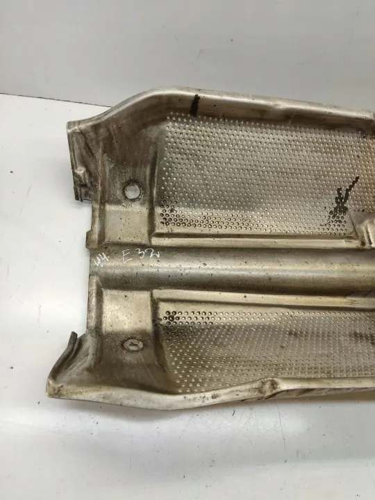 BMW OE 8169638 Abgashitzschild für 7er E32 image 5