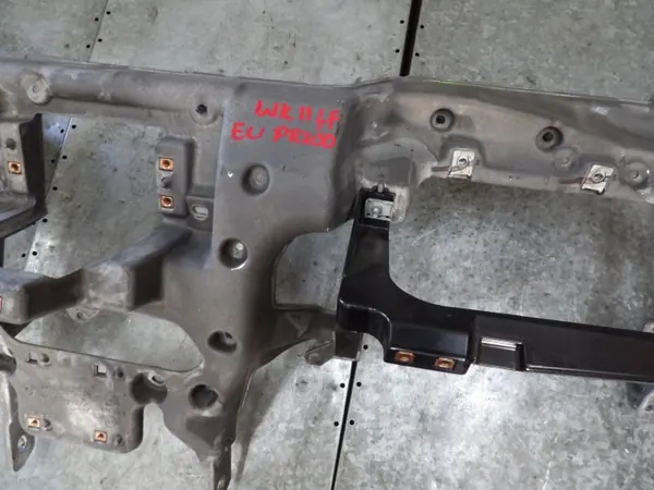 Support Console Jeep WK2 OEM STELAŻ BELKA POD KONSOLĘ EUROPA image 4