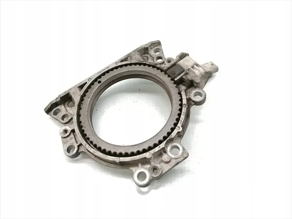 VW Golf Motor delar 1.6 TDI Diesel 2017 04L103173A image 2