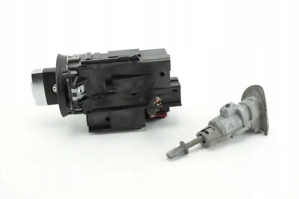 Macaco Volkswagen Passat CC usado OEM 3C0905843R image 3