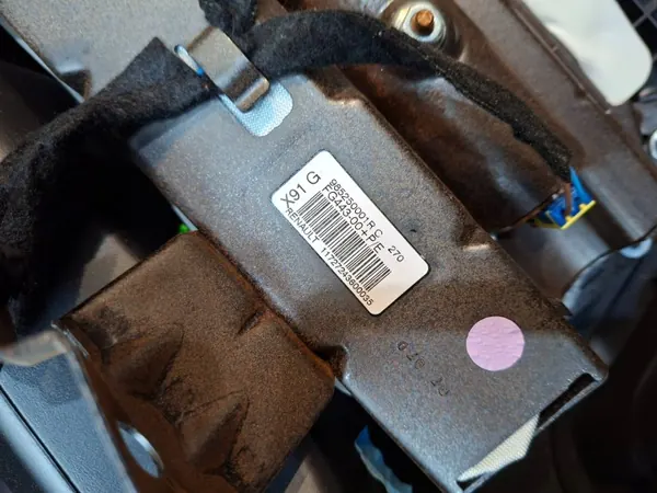 Konsolipaneeli OEM S263129062 Renault Laguna III:lle image 8