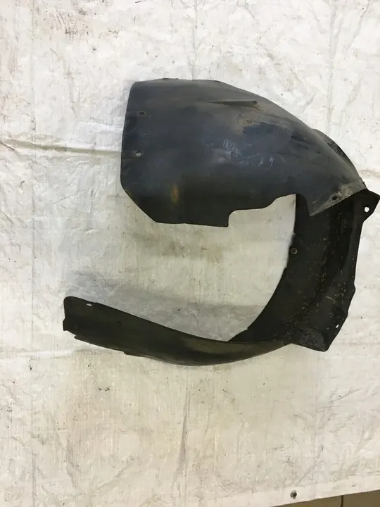 Front Left Wheel Arch VW Passat B5 3B0809962E 3B0809961 image 5