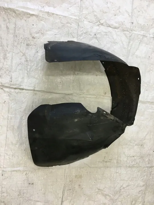 Front Left Wheel Arch VW Passat B5 3B0809962E 3B0809961 image 6