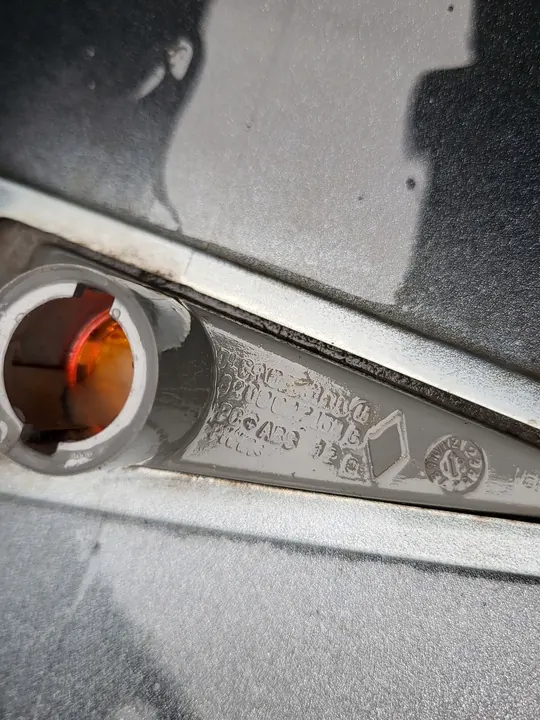 Vänster framskärm med blinkers Renault Scenic II OEM image 10