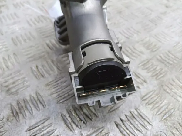 Sytytyskytkin Ford 9V213F880ED image 4