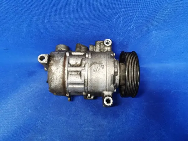Compresseur AC OEM 5Q0820803 pour Audi A3 8V image 6