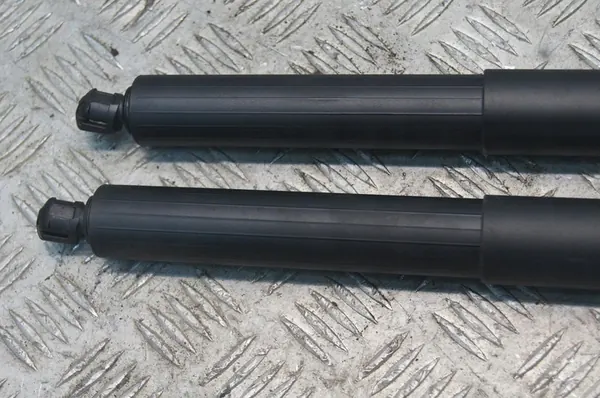 Hyundai Santa Fe IV LIFT Bagageluckor - Utan Klips image 3