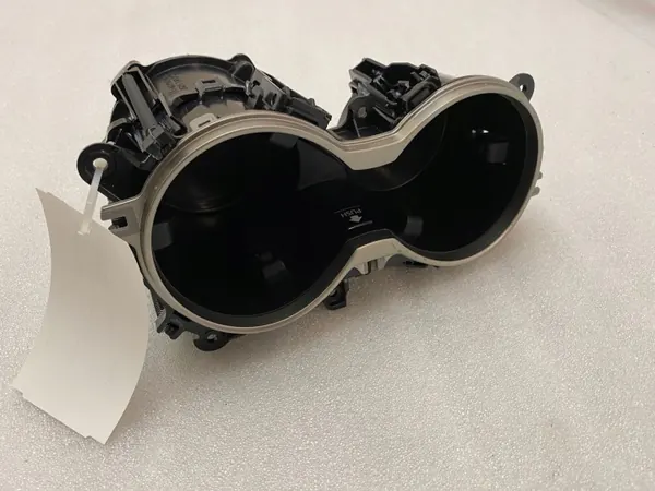 OEM 5562048170 Lexus RX 450H Middenconsole bekerhouder image 2