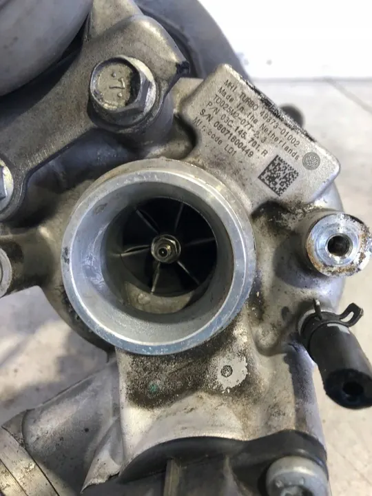 Turbo Volkswagen Golf VI 03C145701R image 3
