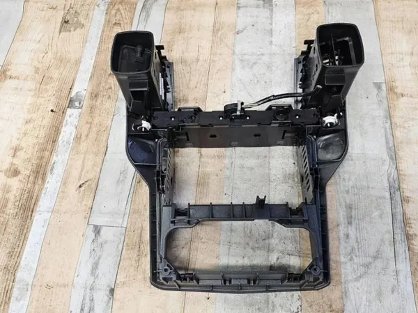 Grille de ventilation tableau de bord OEM 13144401 Opel Zafira B image 8