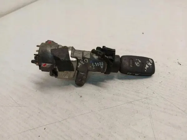 Ontsteekschakelaar OEM 4B0905851F voor Audi A4 1.9L Diesel image 3