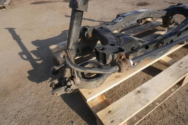KIA SPORTAGE HYUNDAI IX35 Trave di Sospensione Posteriore OEM image 4