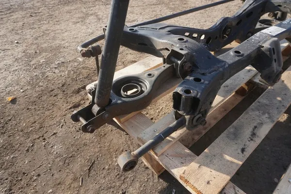 KIA SPORTAGE HYUNDAI IX35 Trave di Sospensione Posteriore OEM image 7