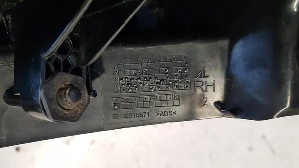 Luz trasera derecha VW T-Roc 17-21 OEM 2GA945096C image 10