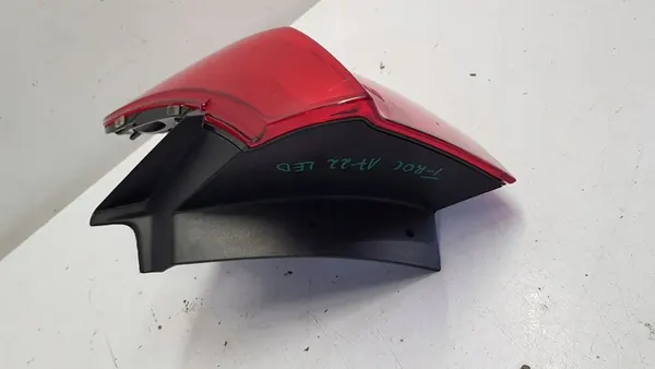 Luz trasera derecha VW T-Roc 17-21 OEM 2GA945096C image 2