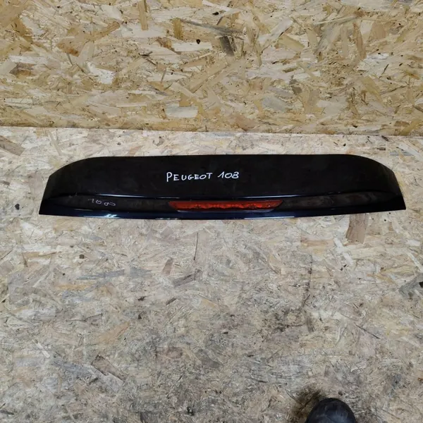 Gebruikte Citroen C1 kofferklepspoiler OEM AZF2793 image 2