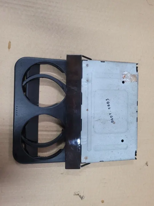 Suporte para copo OEM DRC90218 para VW Golf IV - Usado image 3