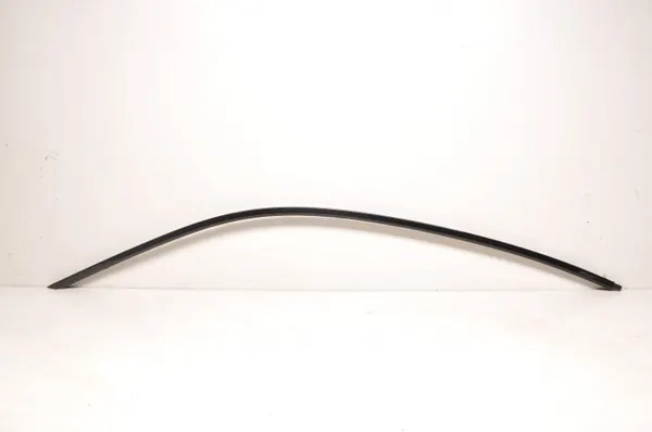BMW I4 G26 Barra de Teto Esquerda OEM 5A5C0B1 - Usado image 2