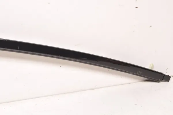 BMW I4 G26 Barra de Teto Esquerda OEM 5A5C0B1 - Usado image 10