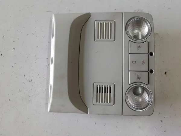 OEM 1K8947105N Binnenverlichting voor VW Tiguan I 5N image 2