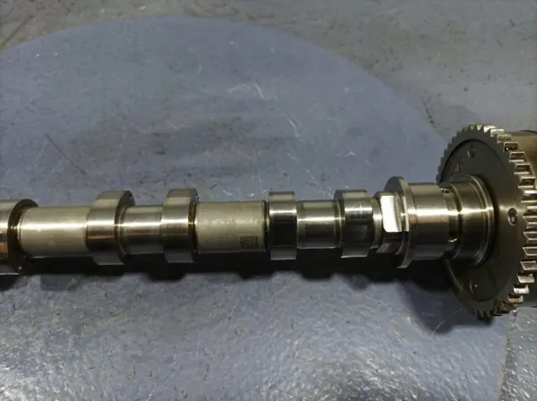 Arbre à cames échappement OEM 24200-08220 Kia Ceed III image 5