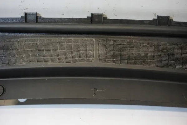 FORD PUMA MK2 Scheibenrahmen OEM L1TB-50222 image 4