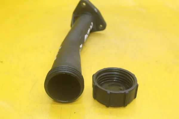 Tubo de pescoço de óleo OEM 044115308A para VW Transporter T4 image 5