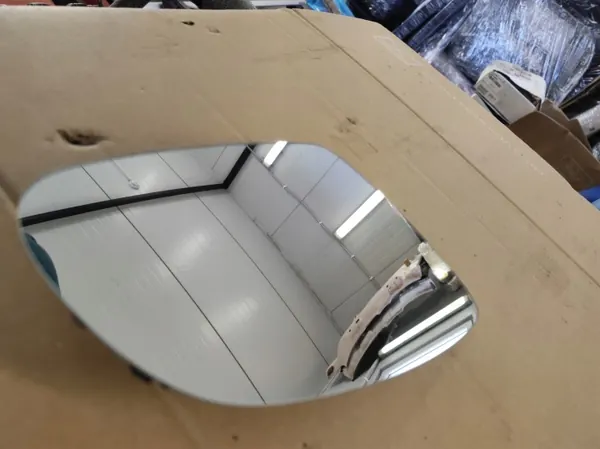 OEM 22653012 rechter spiegel-insert voor Hyundai Kona I image 4