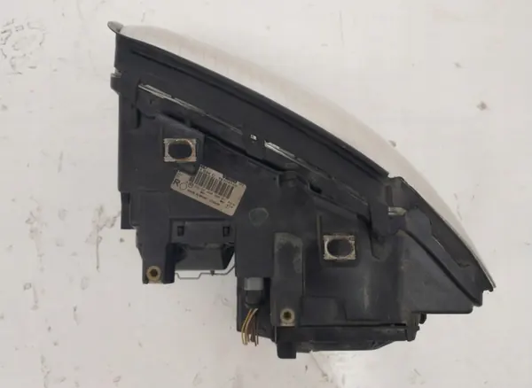 Faros Delantero Derecho Audi A4 B5 image 3