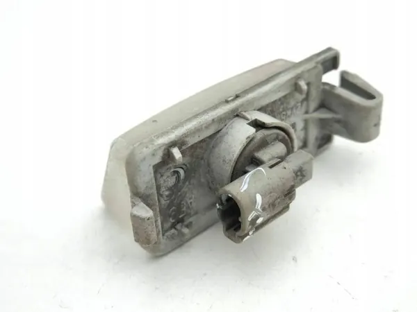 Luz de matrícula Nissan 350Z 2004 OEM 12VW5W image 3