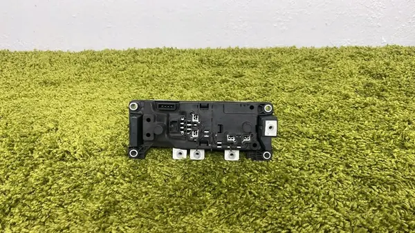 Módulo de Relé de Tensão VW ID.3 ID.4 image 2